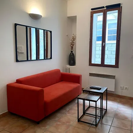 Intra-muros Apartment